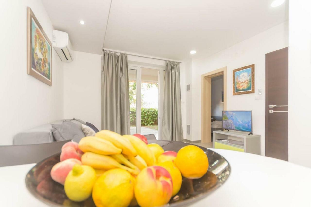 Apartments In Njivice/Insel Krk 13314 ภายนอก รูปภาพ